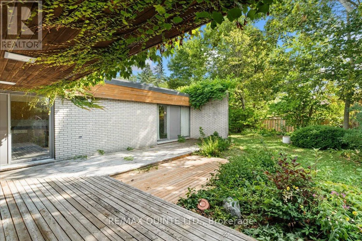 529 VICTORIA AVENUE