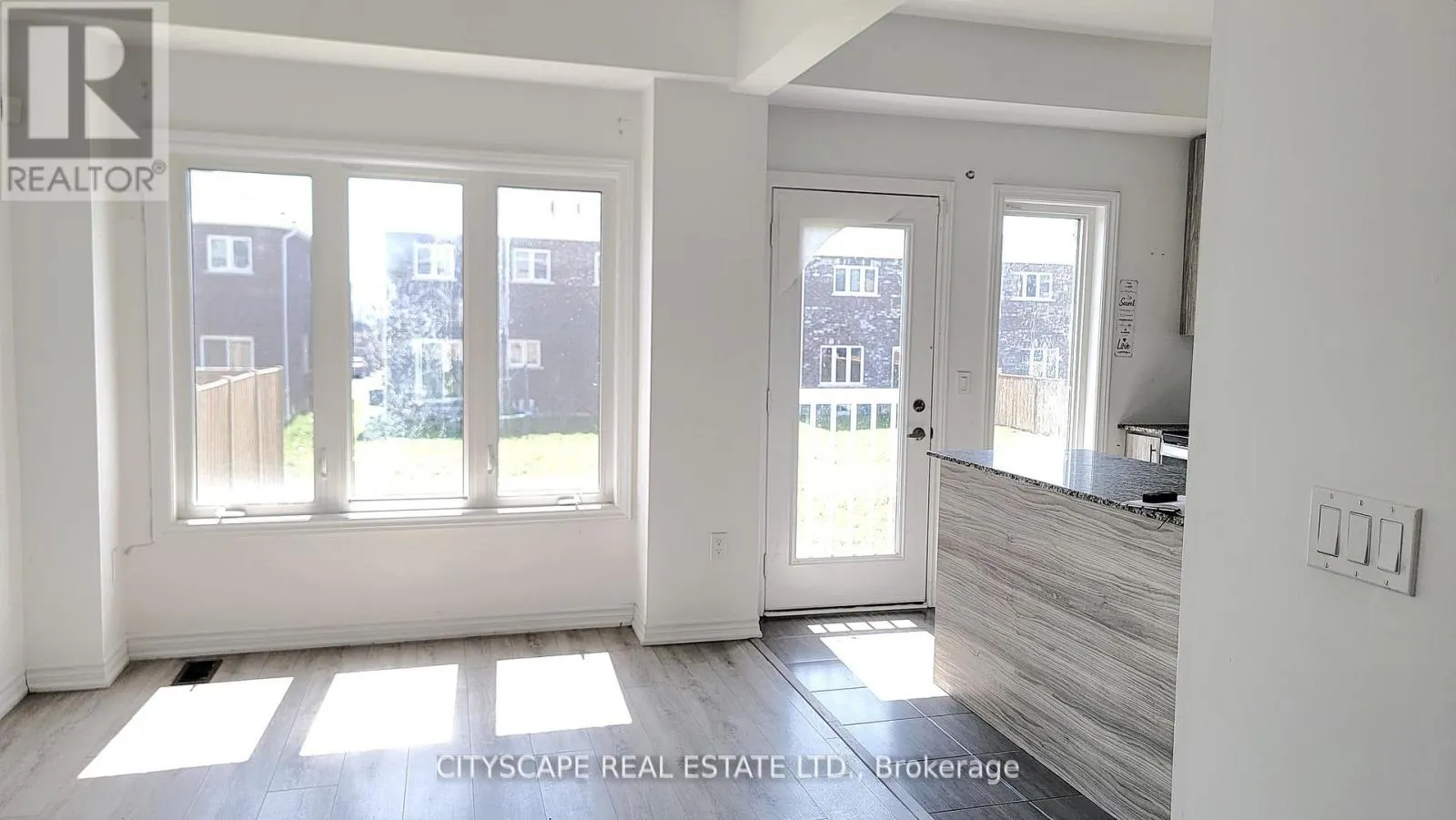 228 RIDLEY CRESCENT