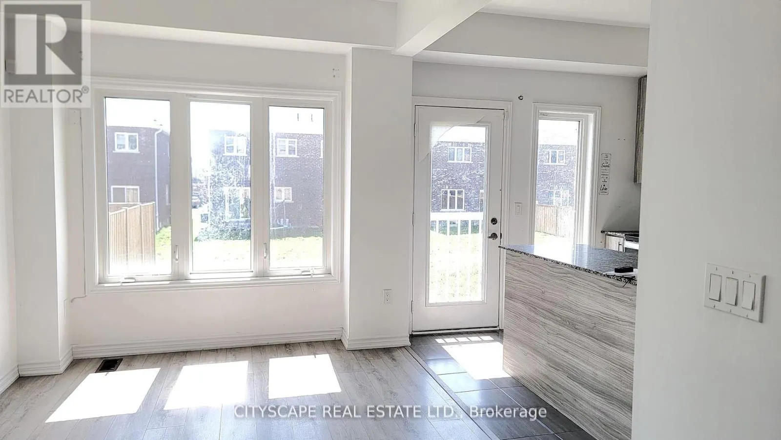 228 RIDLEY CRESCENT
