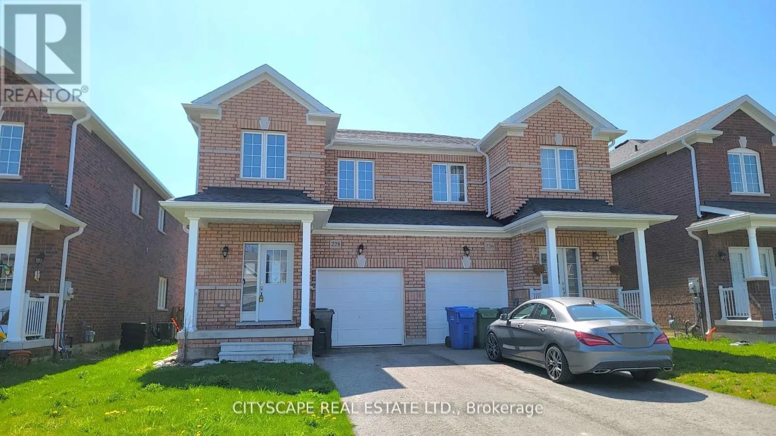 228 RIDLEY CRESCENT
