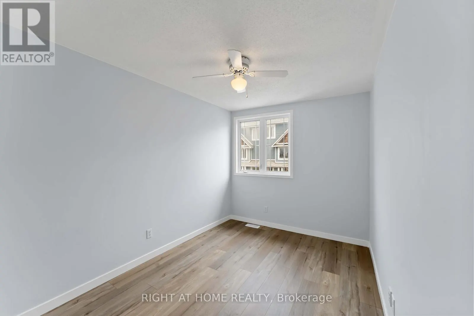421 HILLSBORO PRIVATE