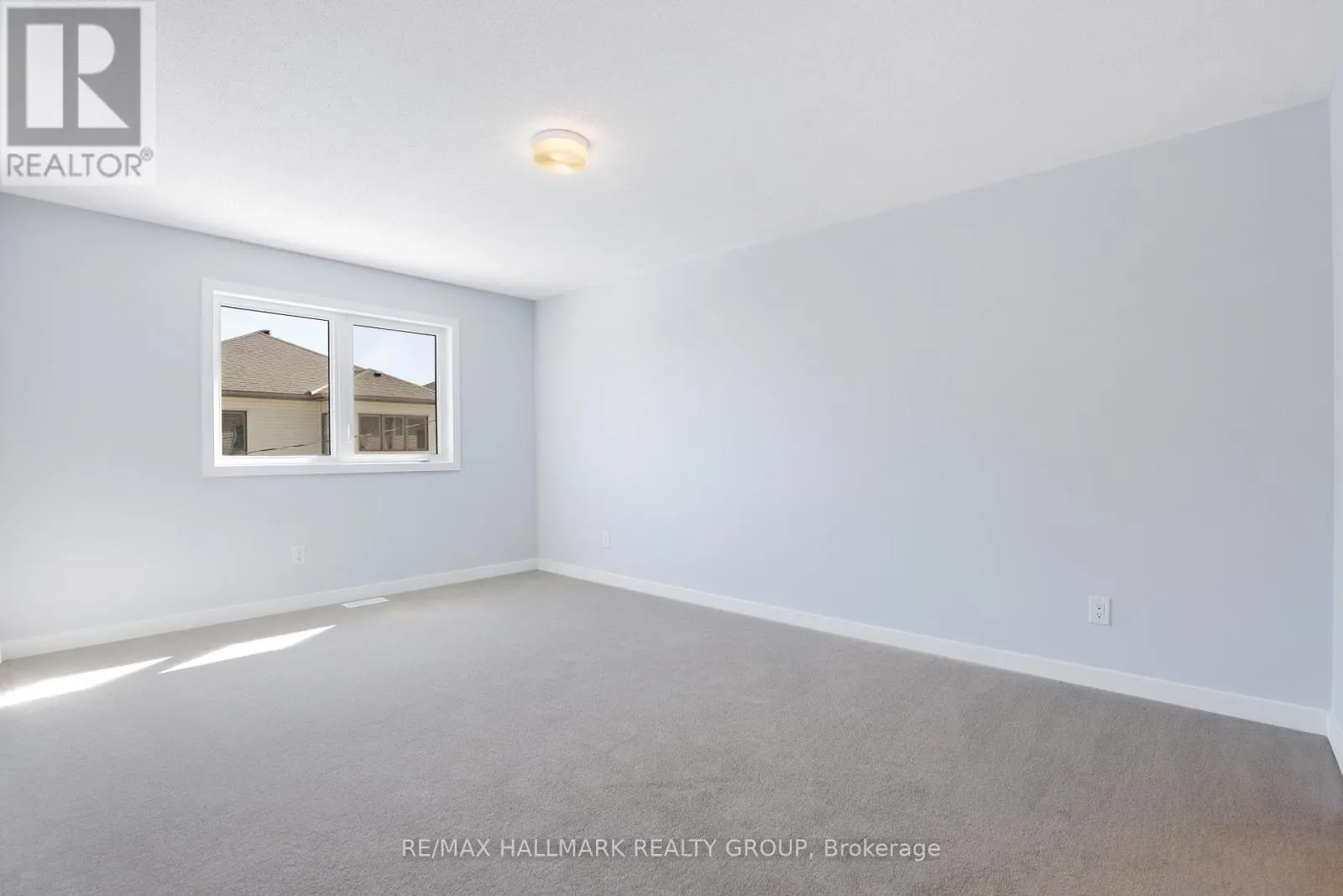 143 YEARLING CIRCLE