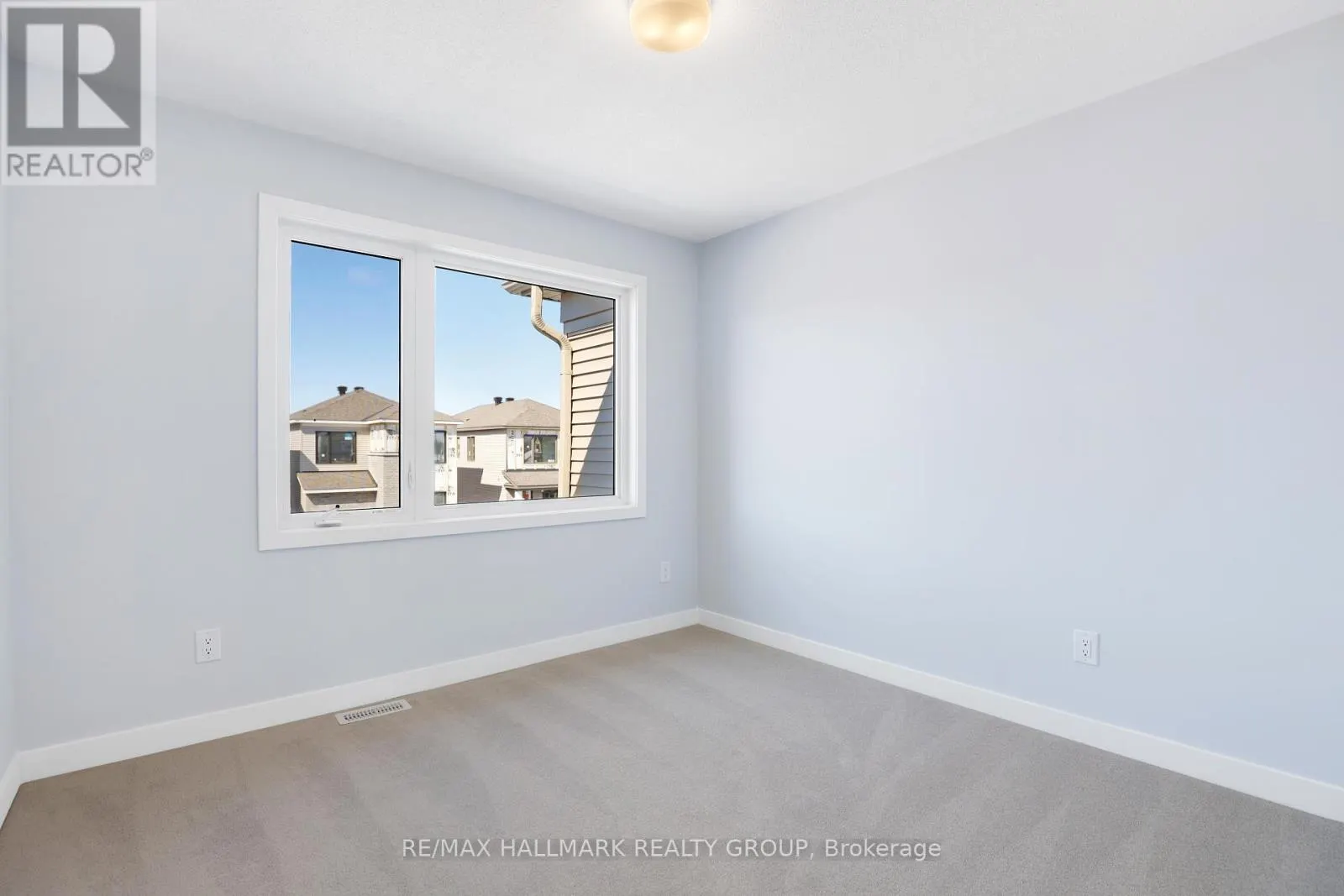 143 YEARLING CIRCLE