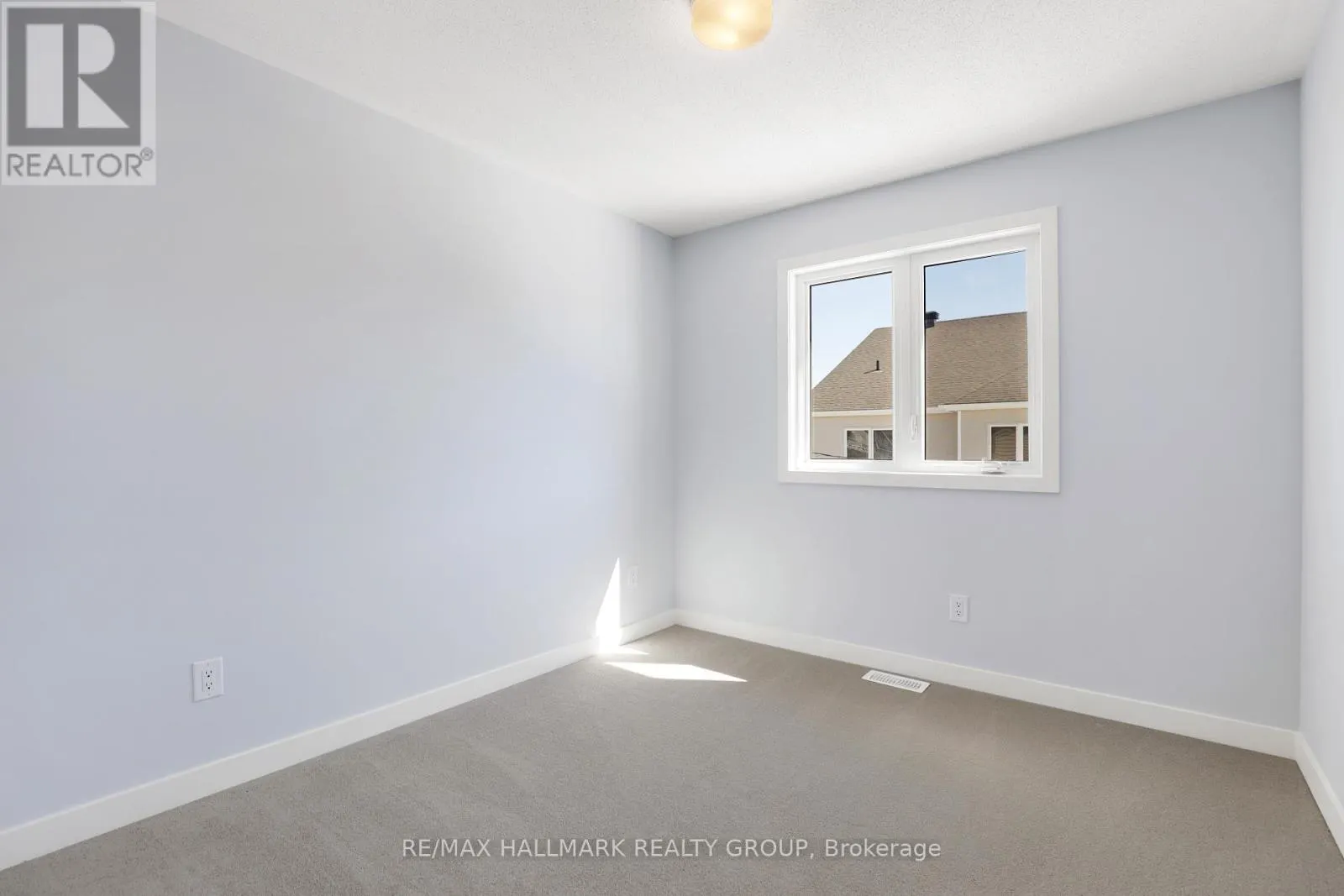 143 YEARLING CIRCLE