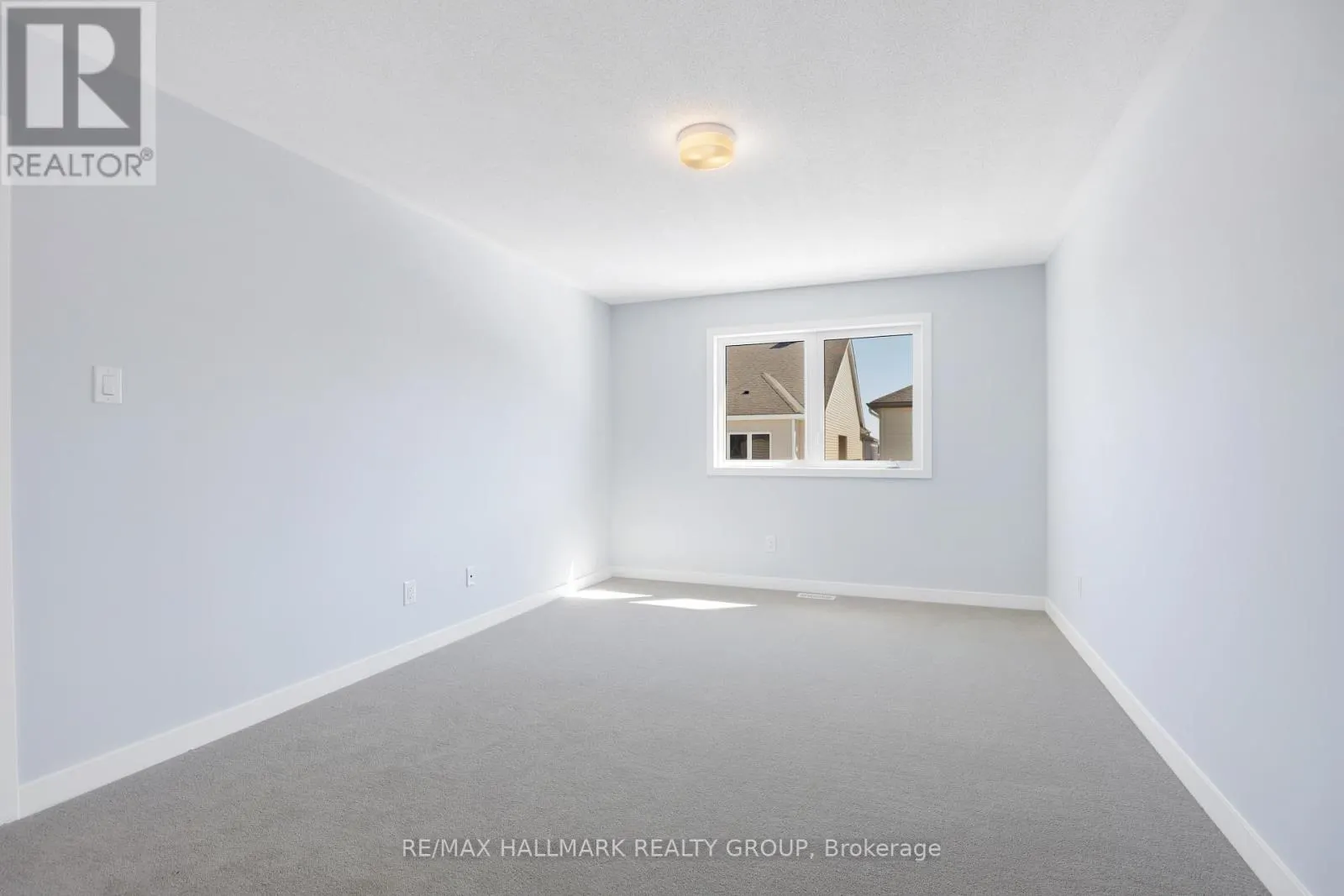 143 YEARLING CIRCLE