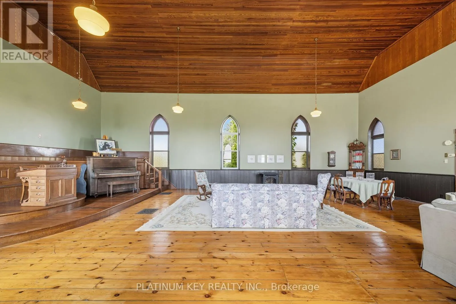8546 FALCONBRIDGE DRIVE