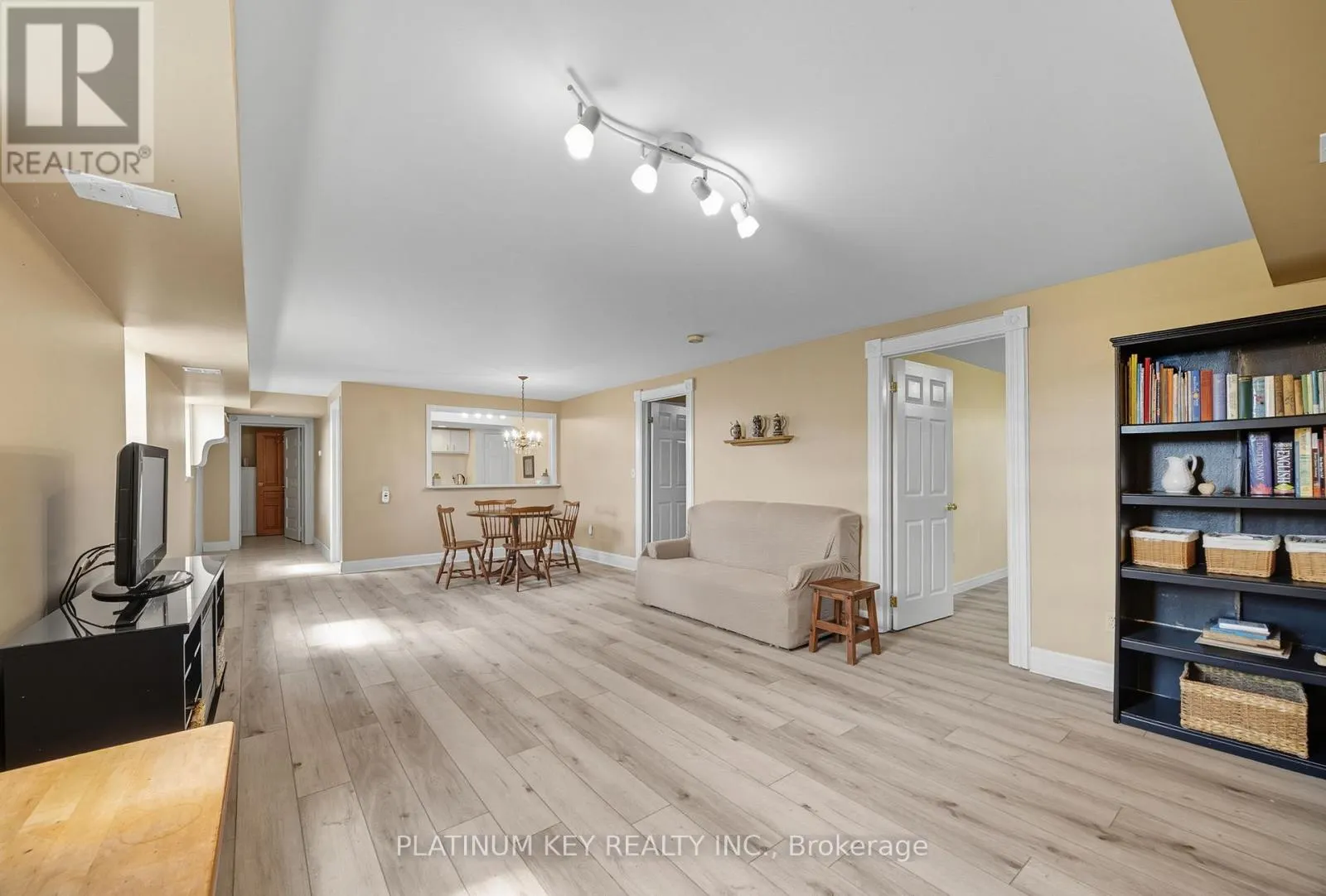 8546 FALCONBRIDGE DRIVE