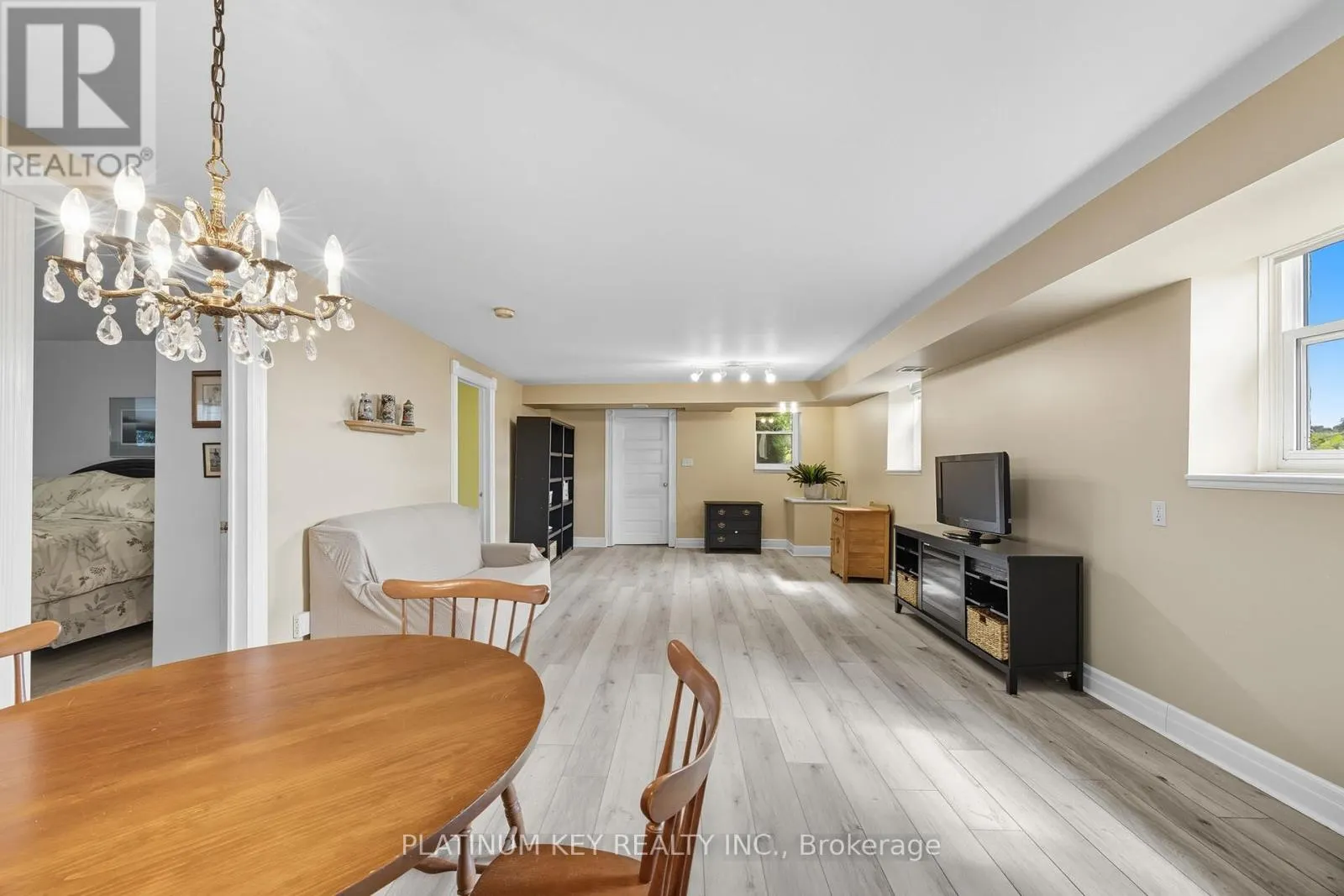 8546 FALCONBRIDGE DRIVE