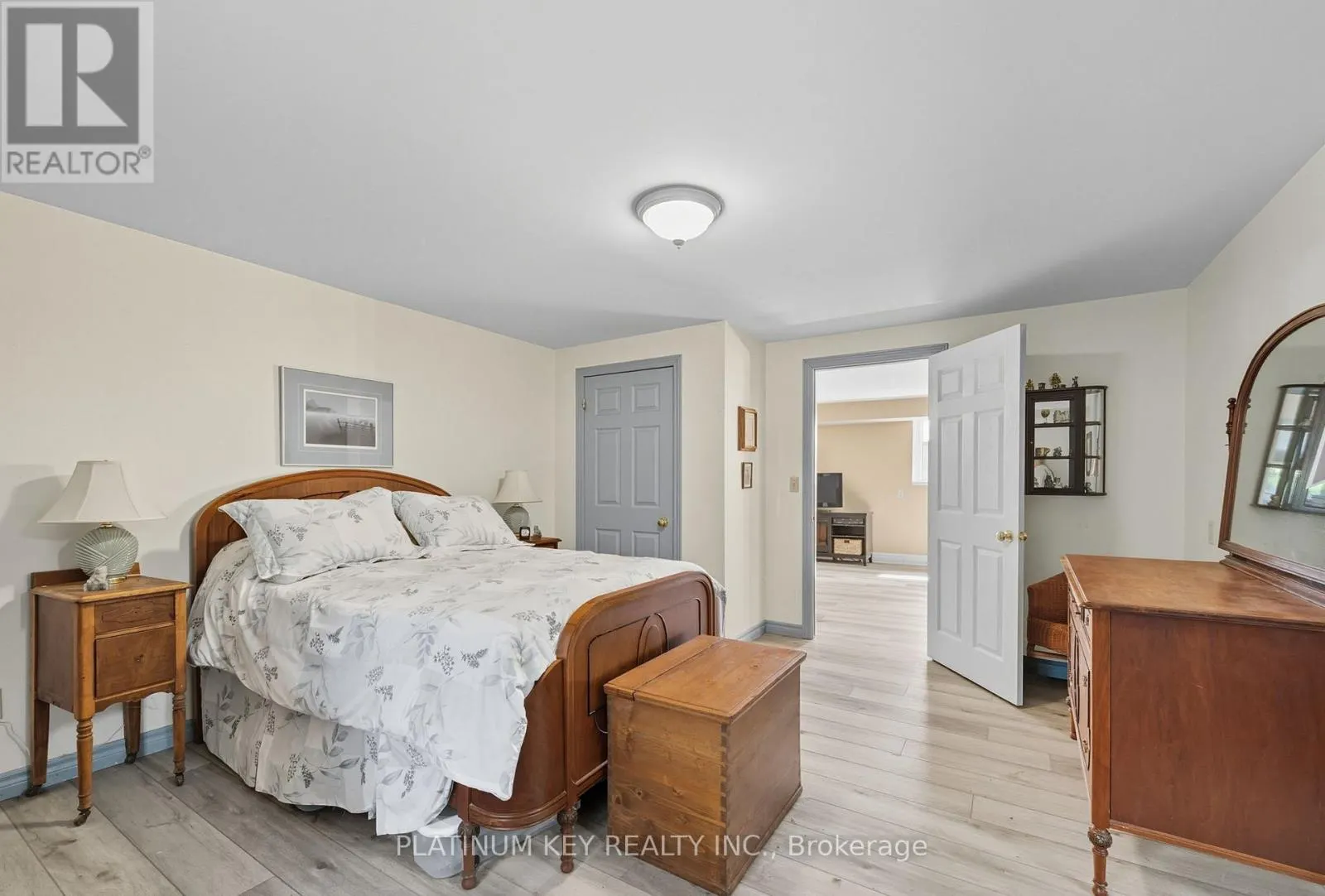 8546 FALCONBRIDGE DRIVE