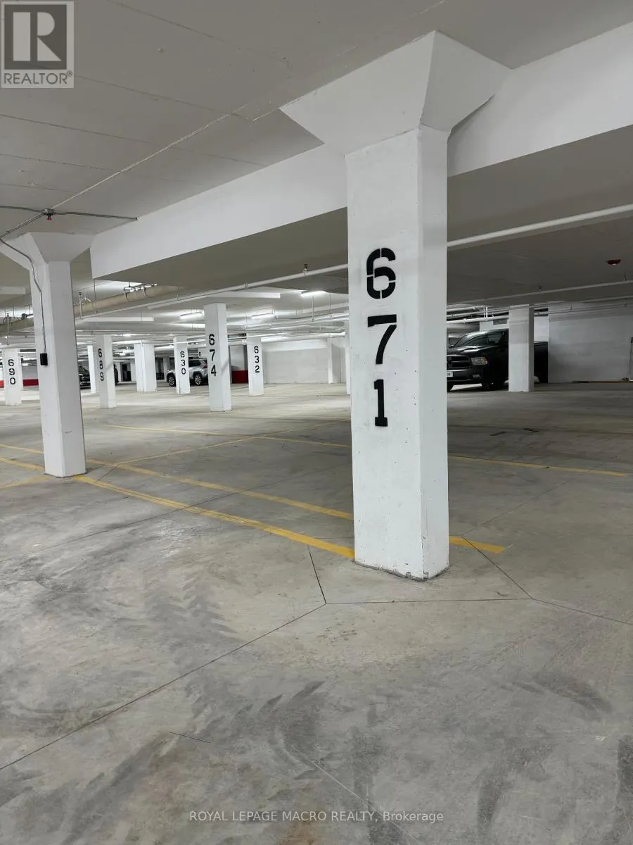 525 - 10 MALLARD TRAIL