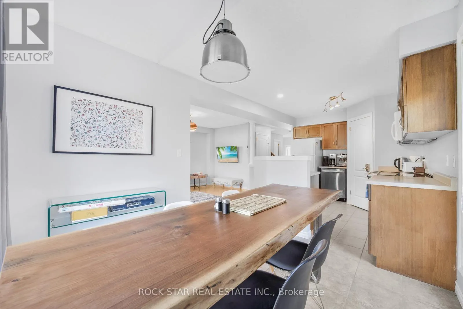 27 TRUESDALE CRESCENT