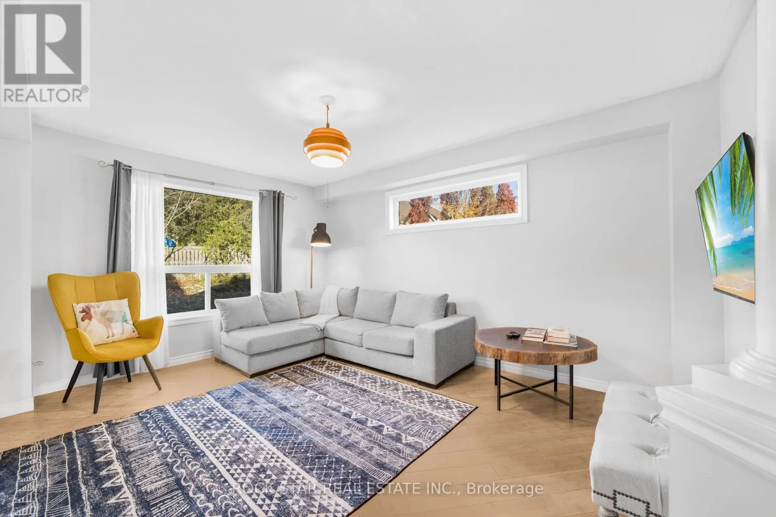 27 TRUESDALE CRESCENT