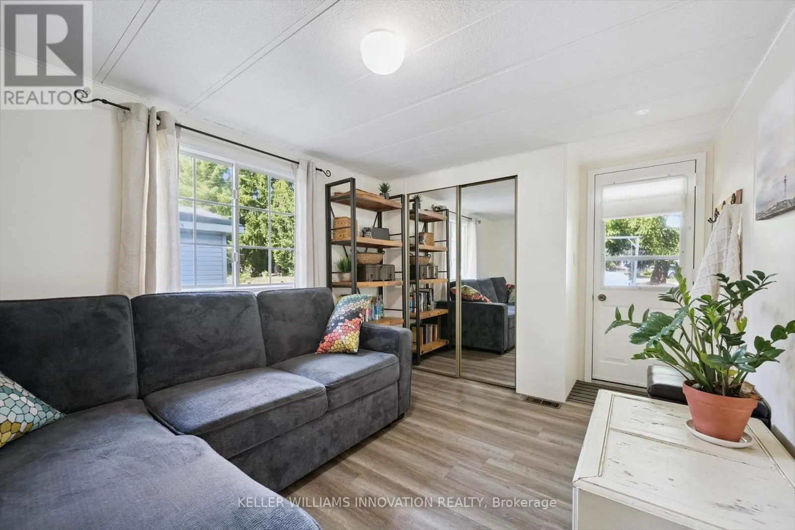 29 - 580 BEAVER CREEK ROAD