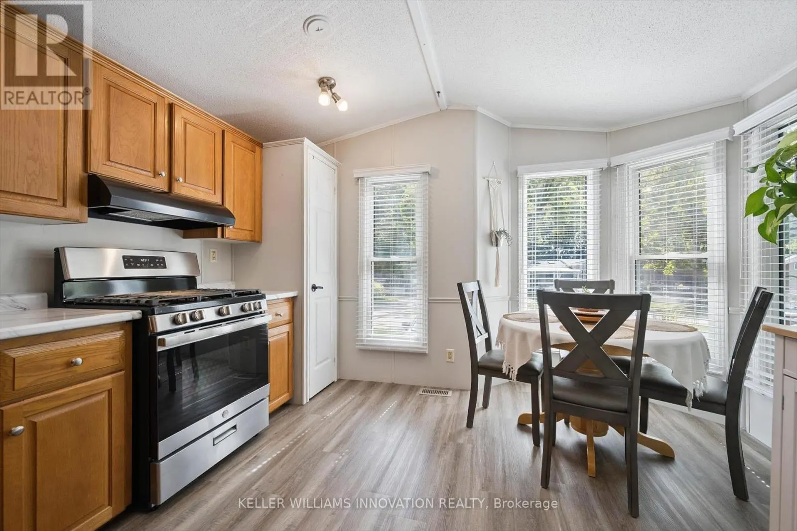 29 - 580 BEAVER CREEK ROAD