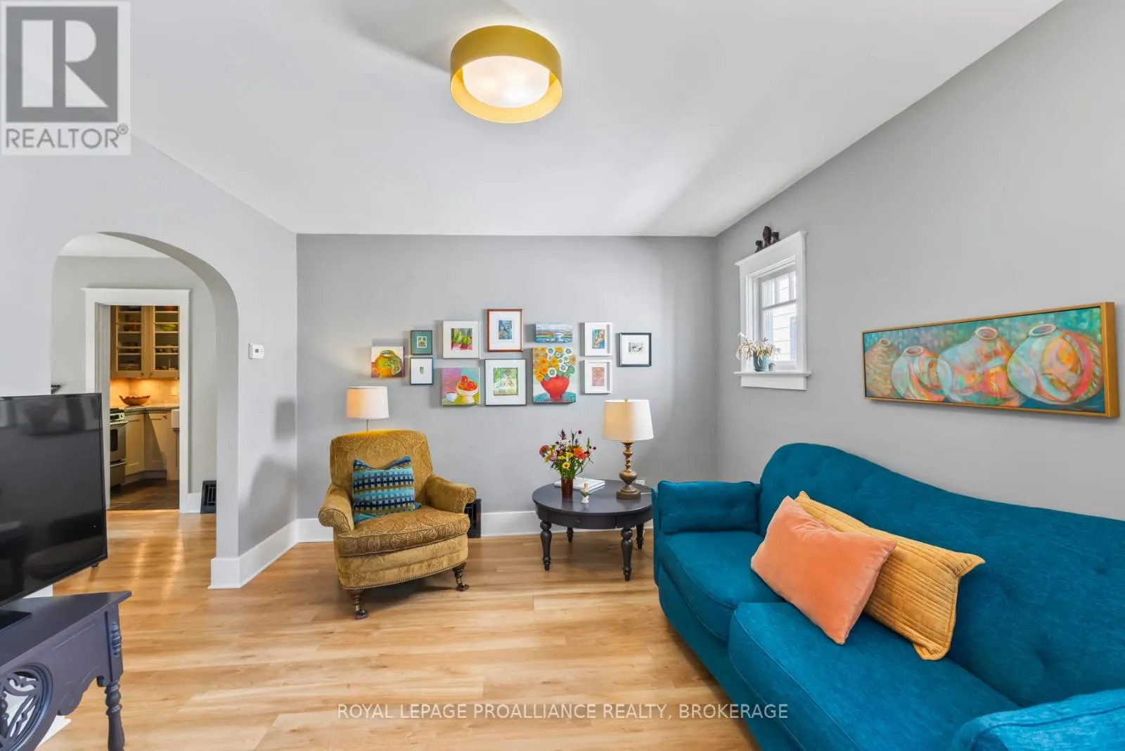 16 DRAYTON AVENUE