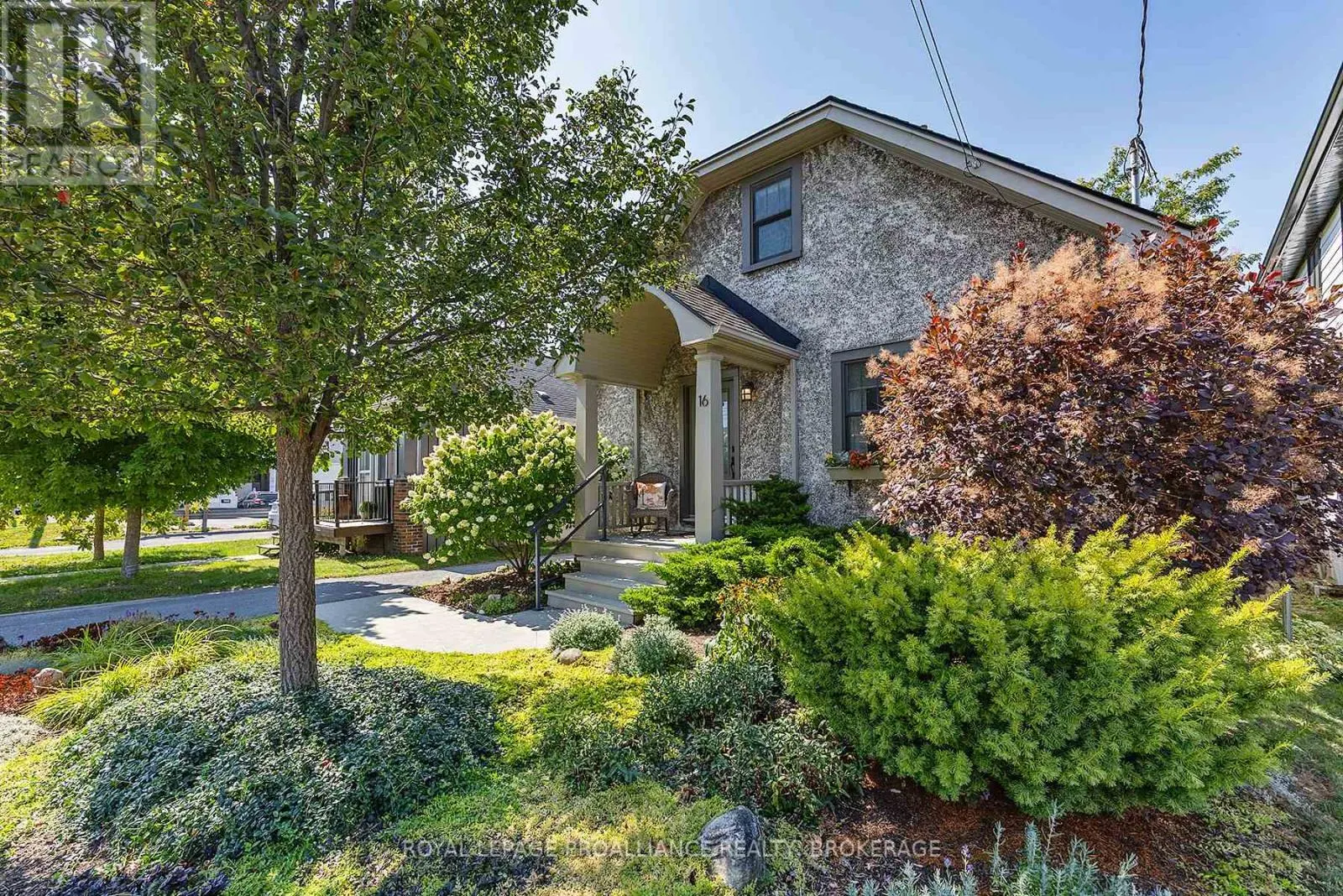 16 DRAYTON AVENUE