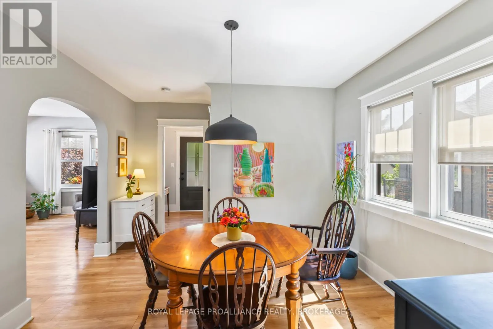 16 DRAYTON AVENUE