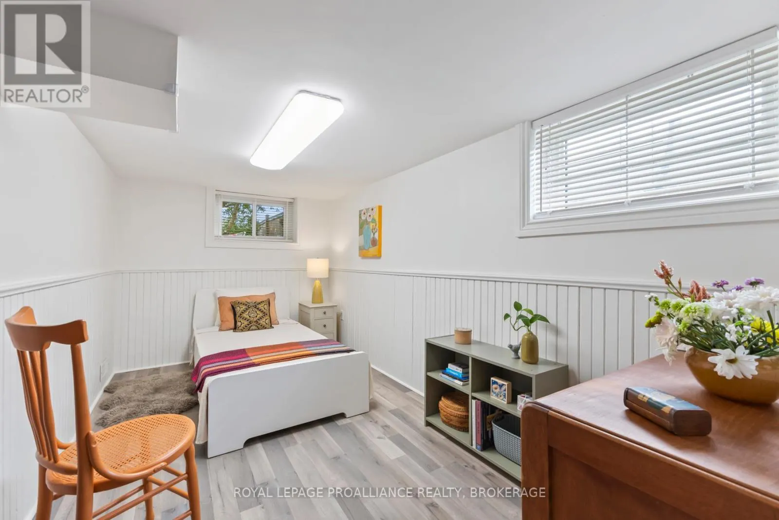 16 DRAYTON AVENUE