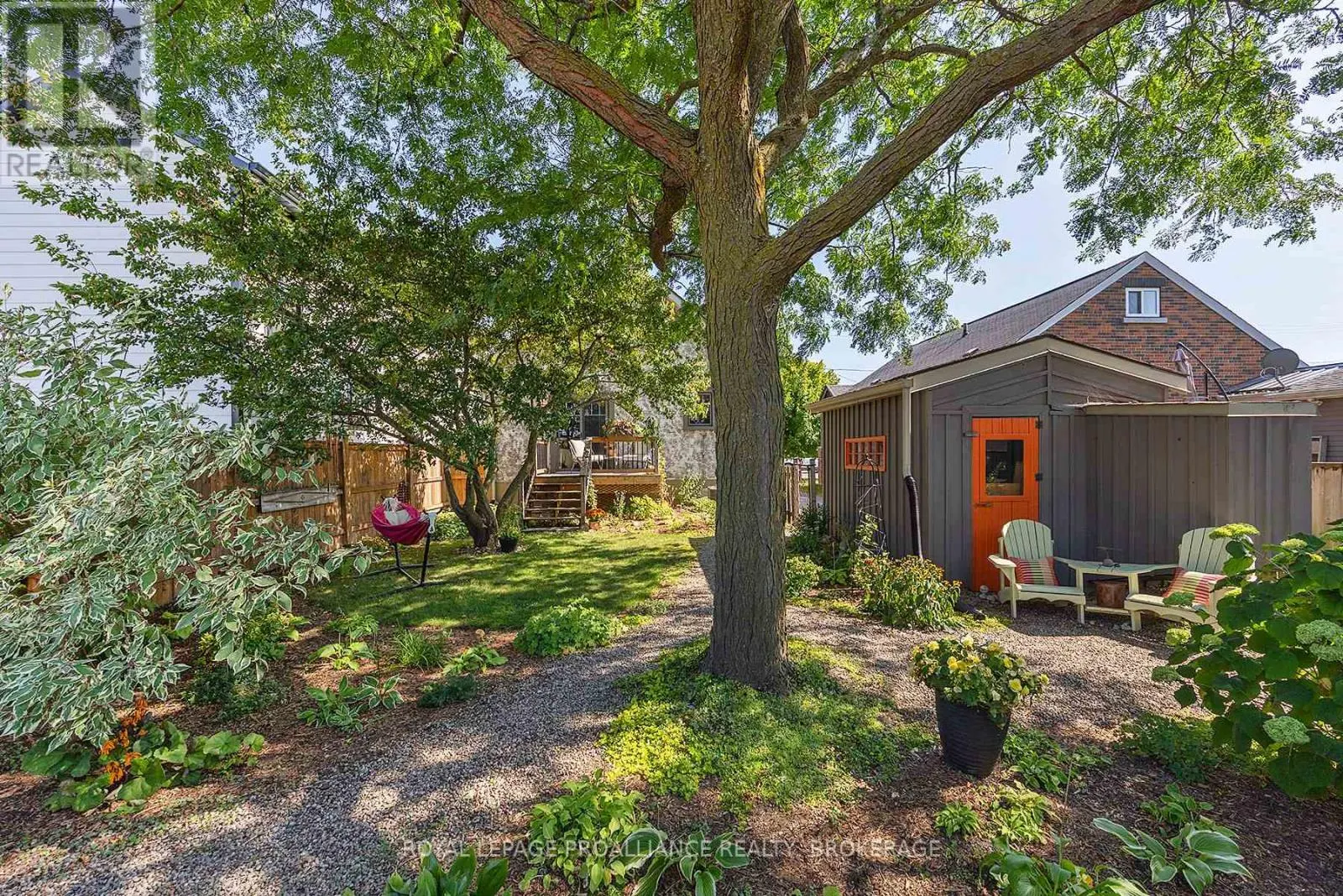 16 DRAYTON AVENUE