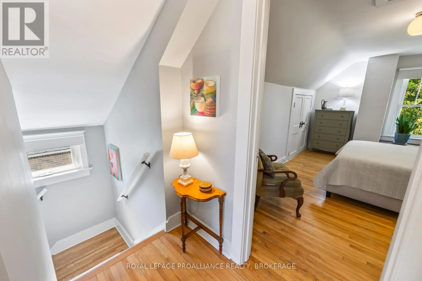 16 DRAYTON AVENUE