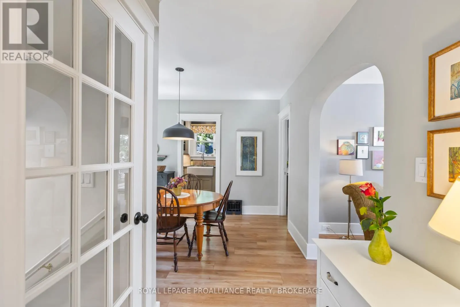 16 DRAYTON AVENUE