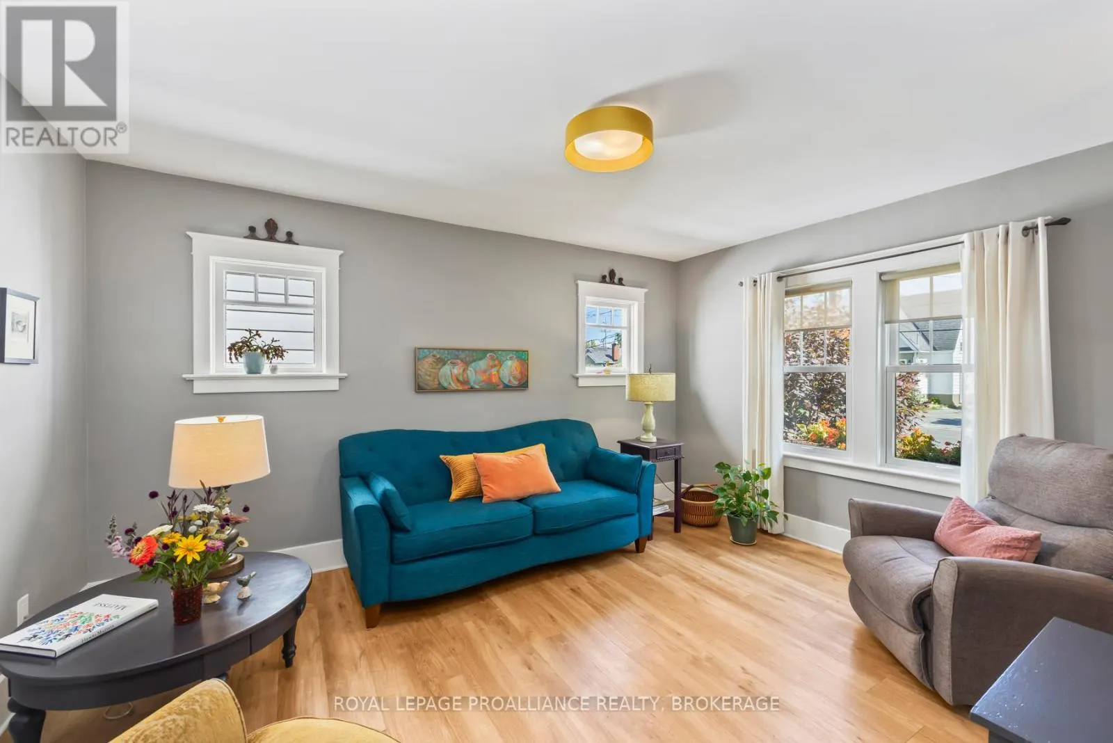 16 DRAYTON AVENUE
