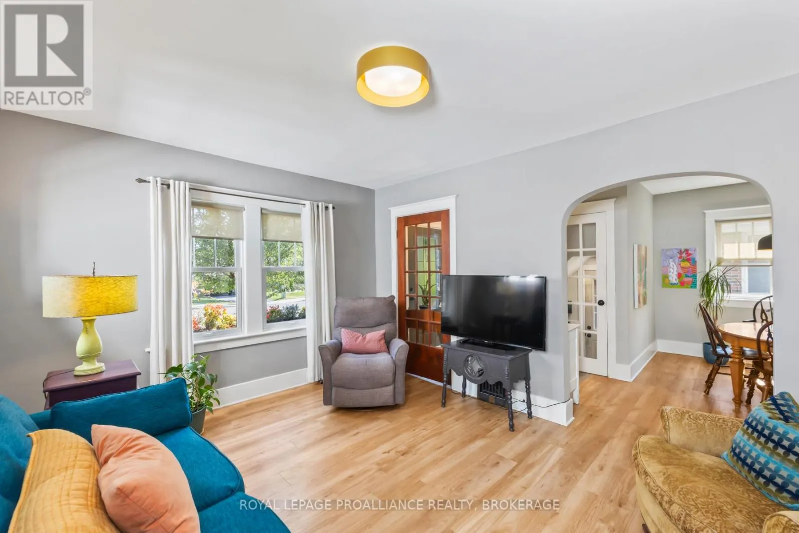 16 DRAYTON AVENUE