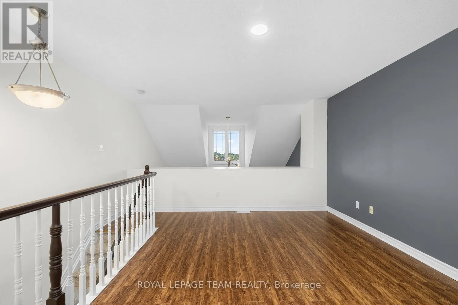 239 PASEO PRIVATE