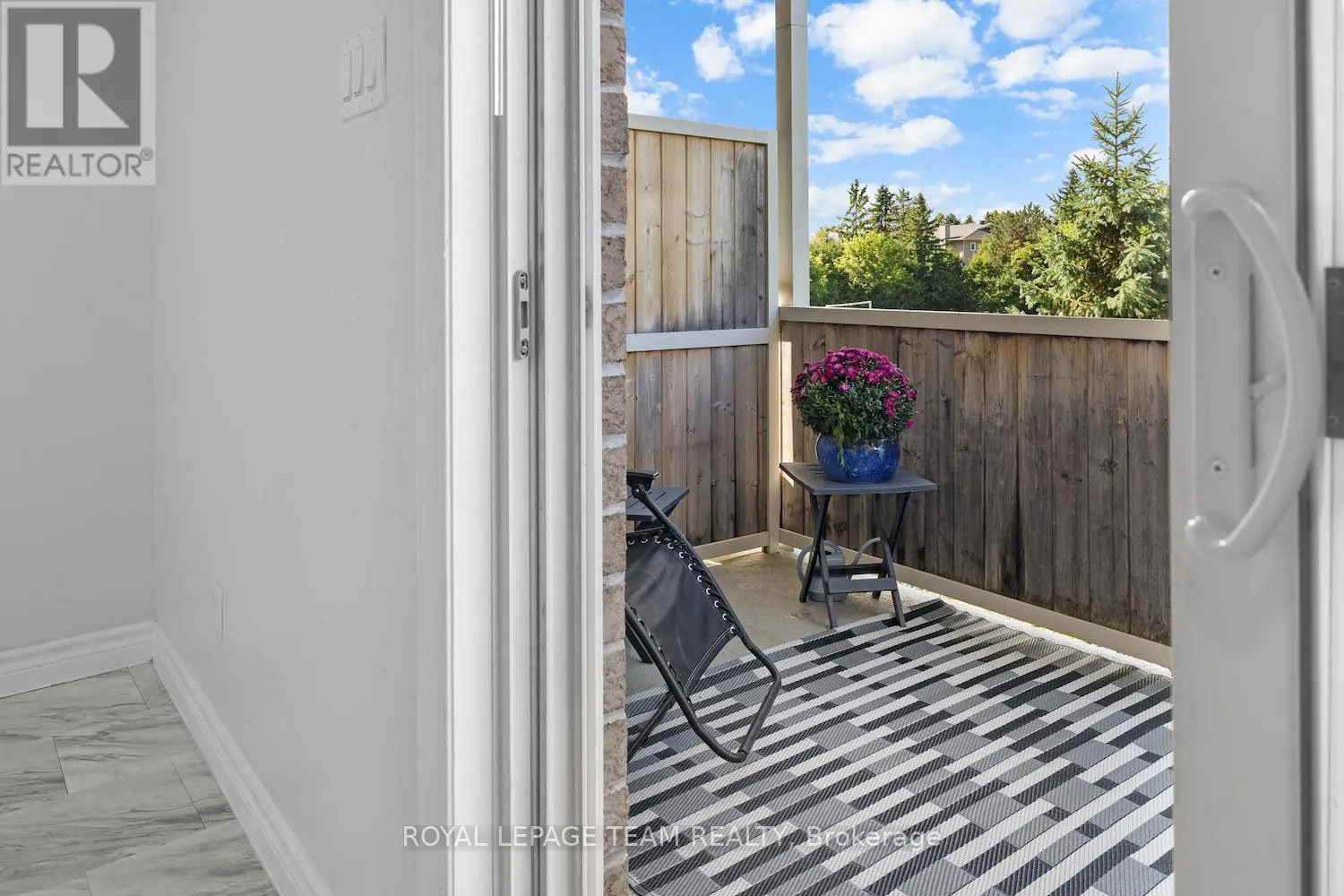 239 PASEO PRIVATE