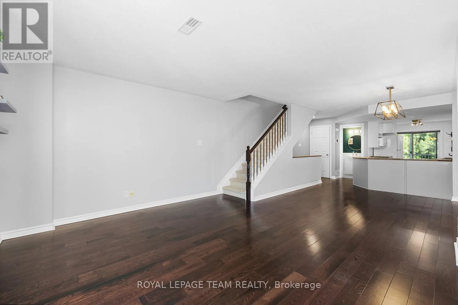 239 PASEO PRIVATE