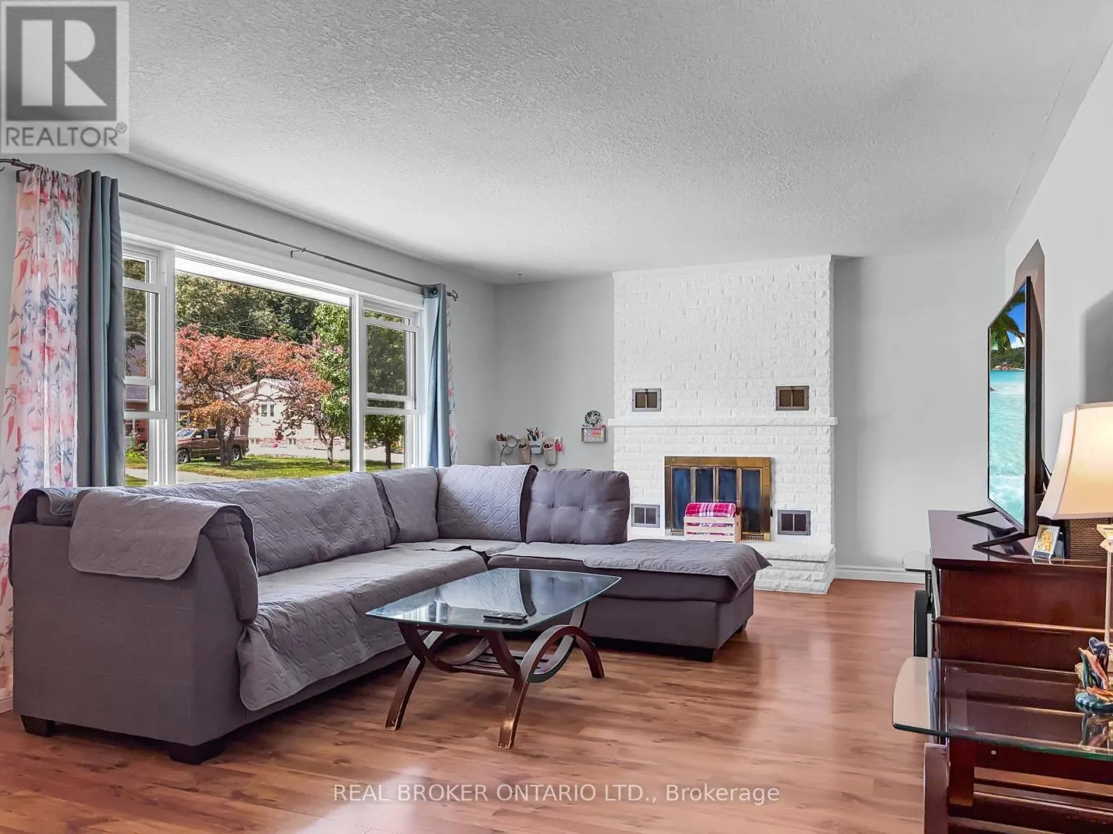 21 RICHARD AVENUE