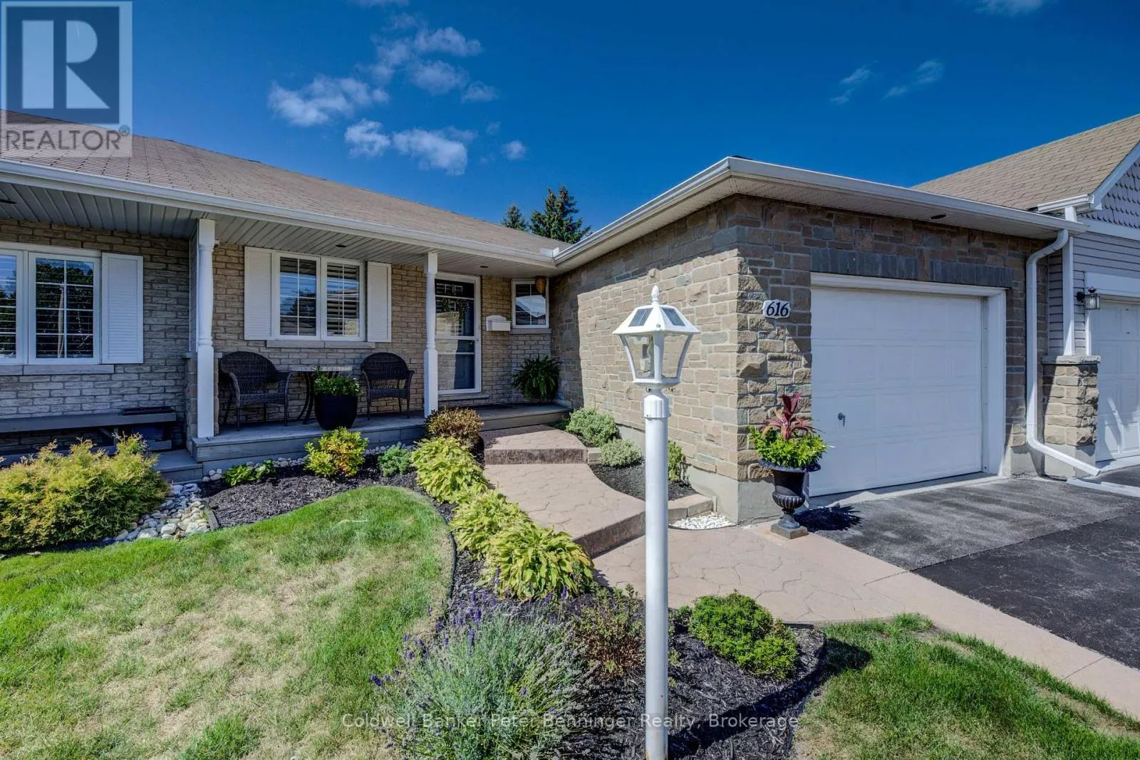 616 SPINNAKER CRESCENT