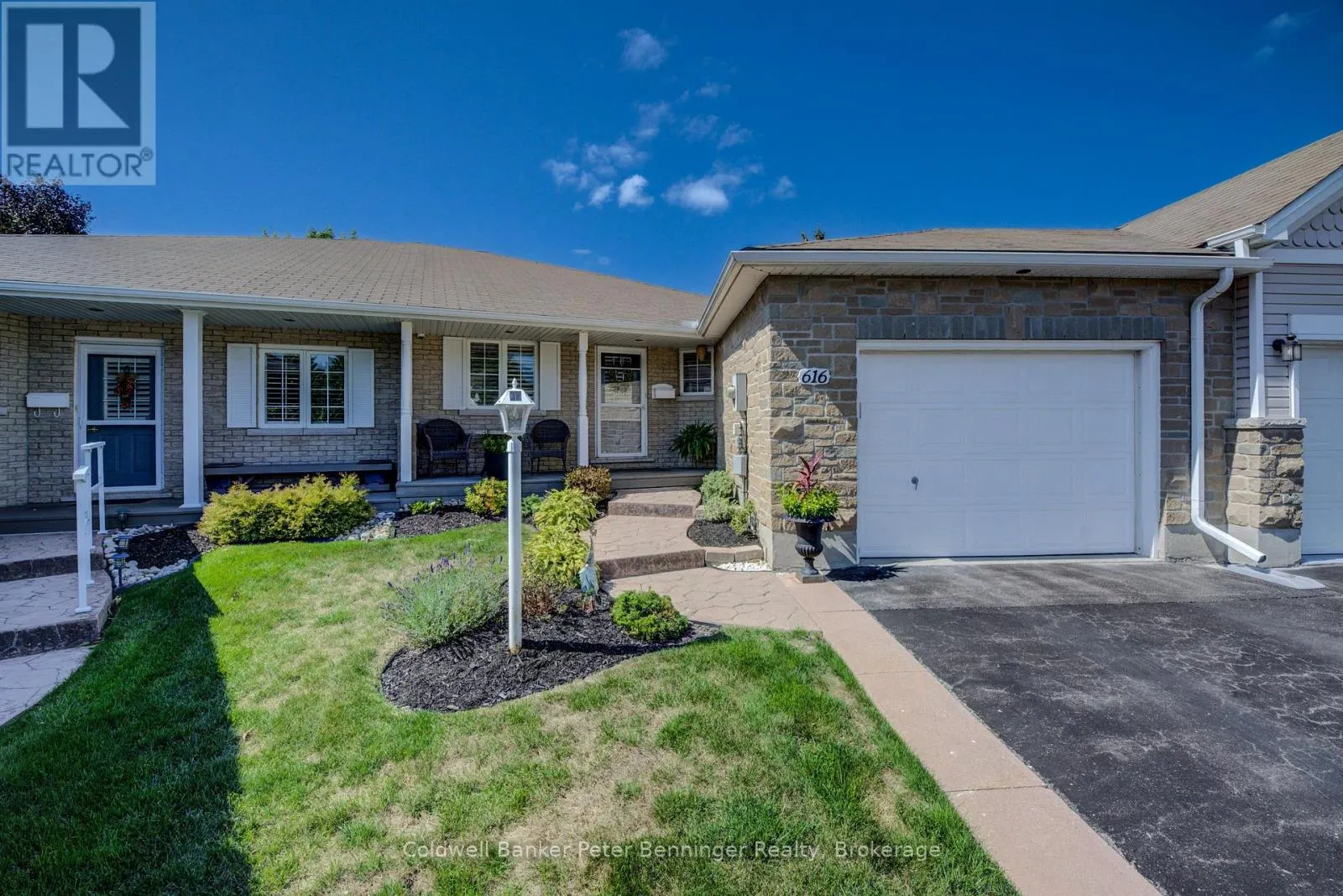 616 SPINNAKER CRESCENT