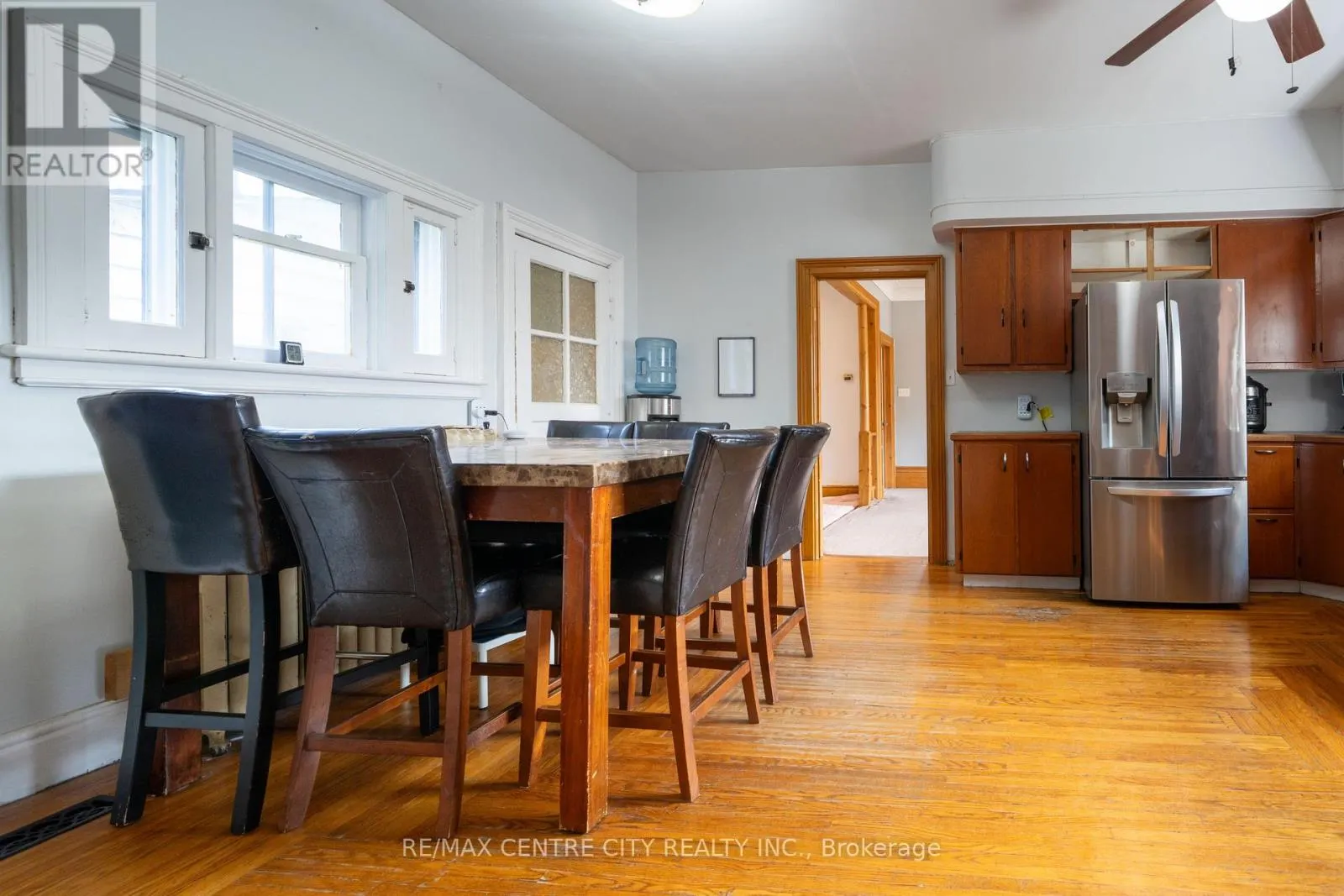 3261 ELGIN STREET