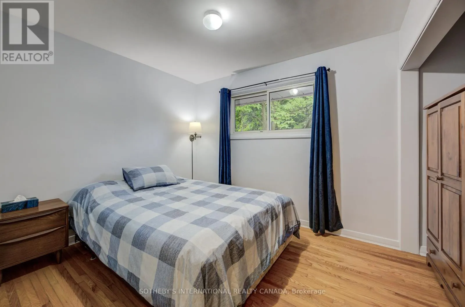 51 OTTAWA CRESCENT W