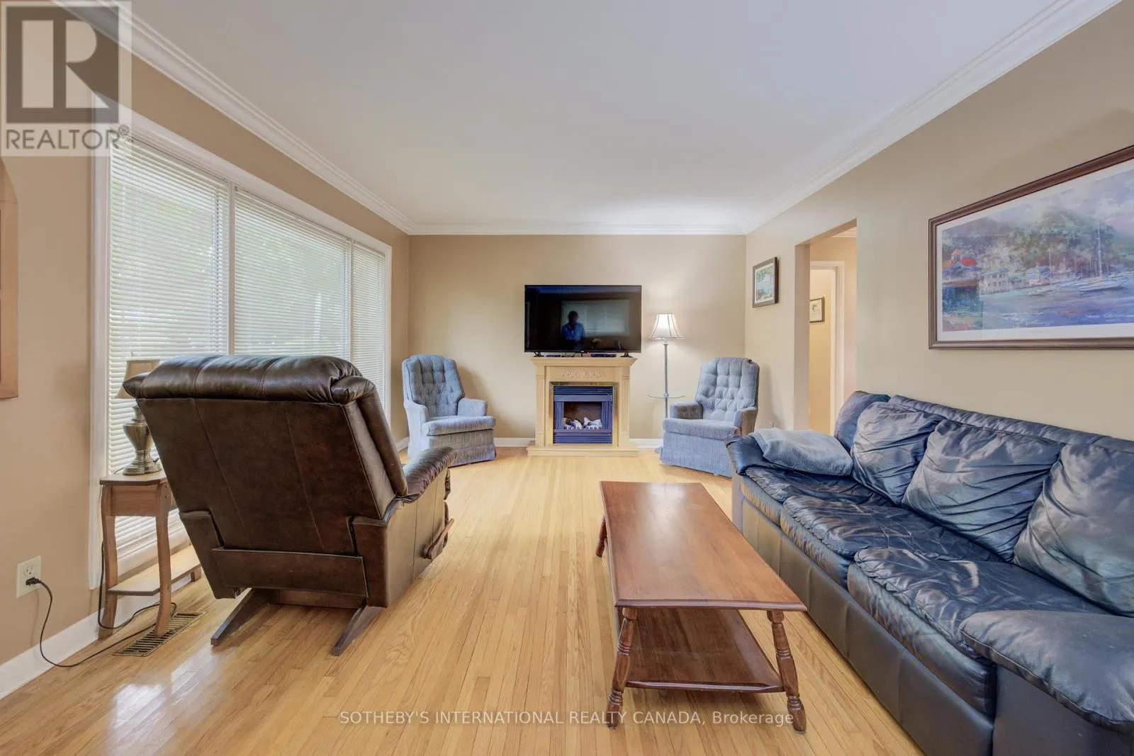51 OTTAWA CRESCENT W
