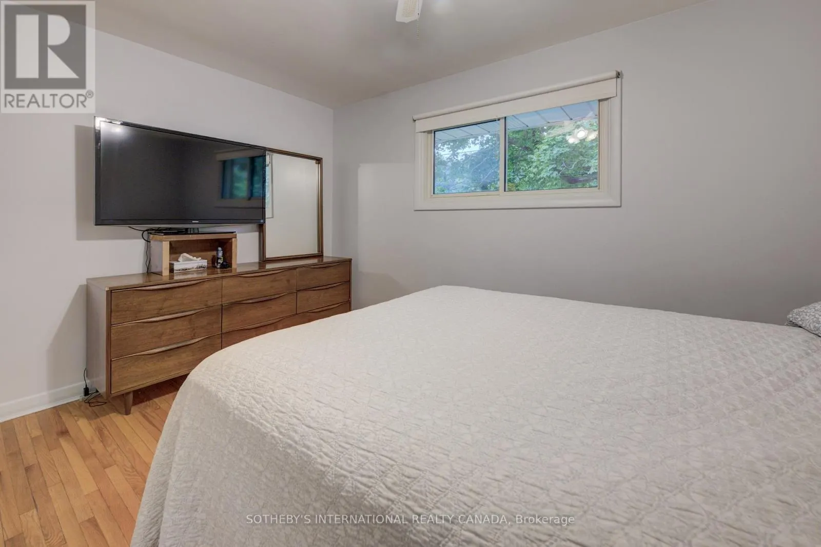 51 OTTAWA CRESCENT W
