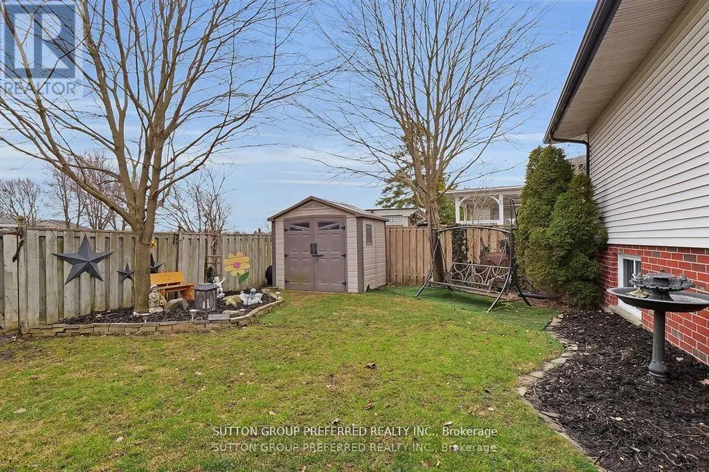 258 COLETTE DRIVE
