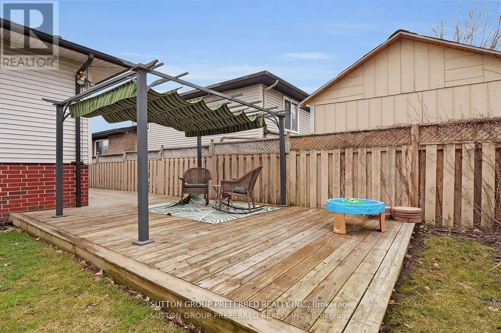 258 COLETTE DRIVE