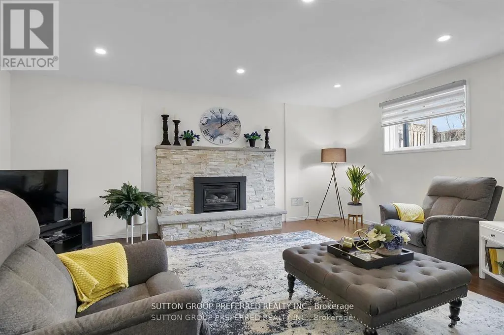 258 COLETTE DRIVE