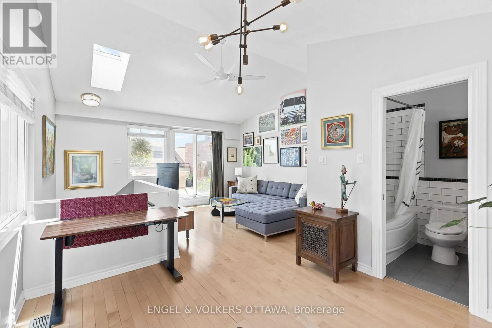 1 - 125 SPRINGFIELD ROAD