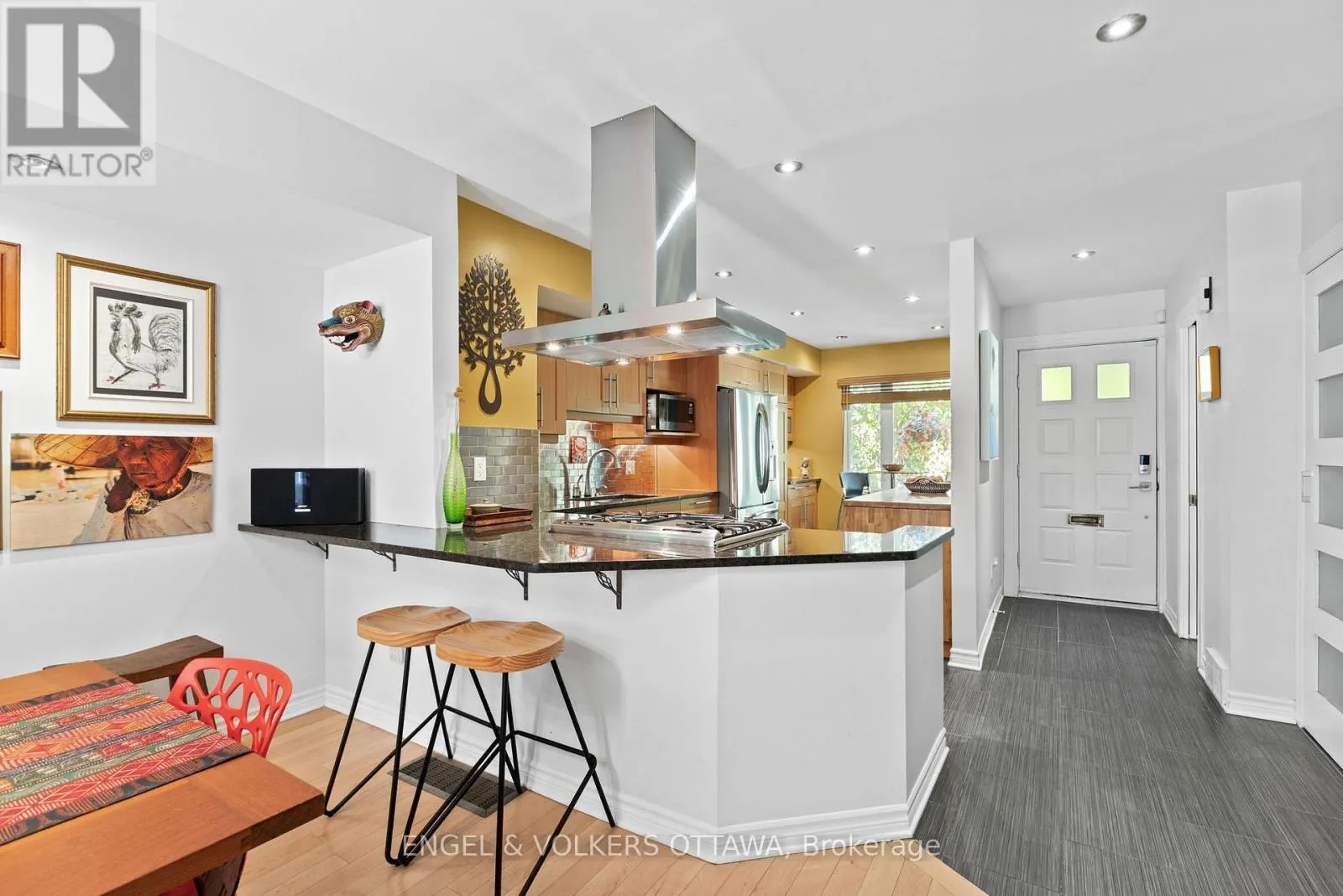 1 - 125 SPRINGFIELD ROAD