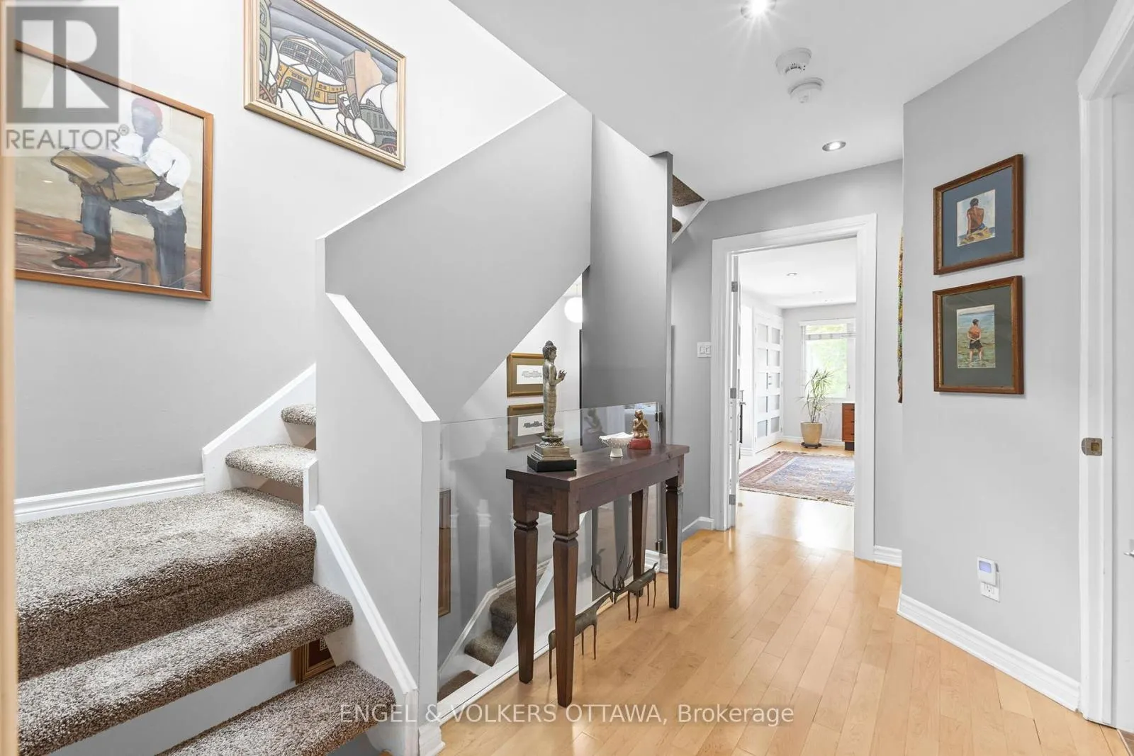 1 - 125 SPRINGFIELD ROAD