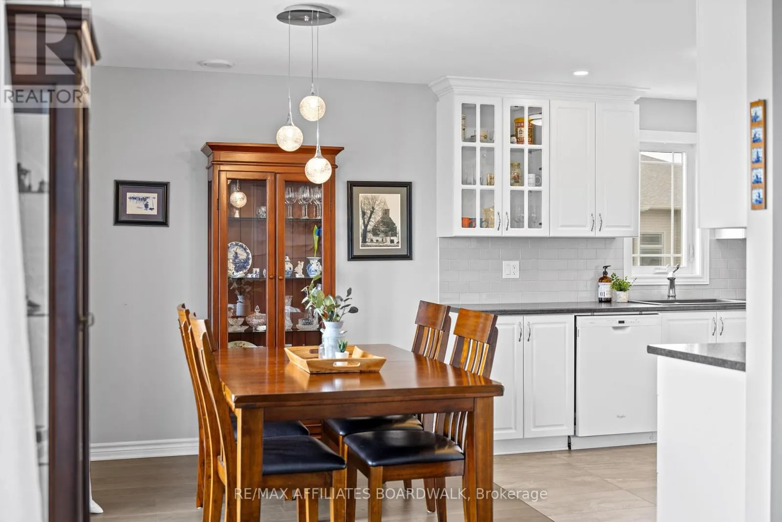 13 - 340 TRIBECA PRIVATE