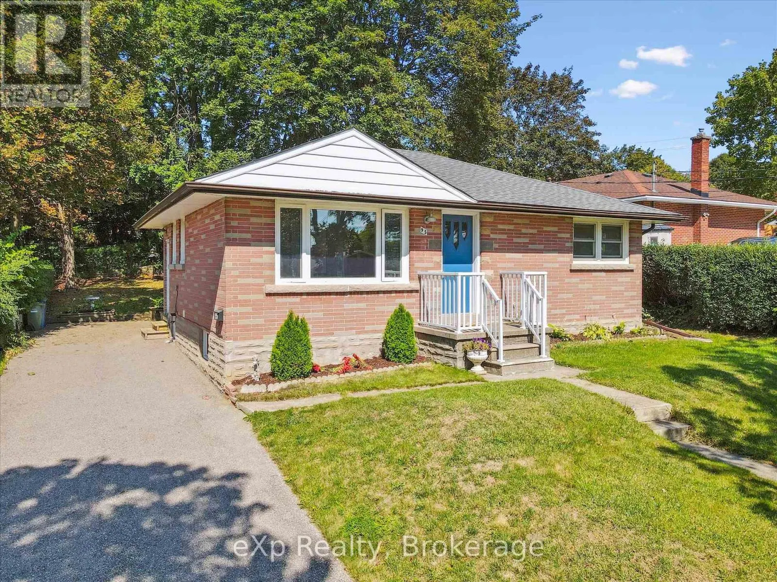 95 OTTAWA CRESCENT