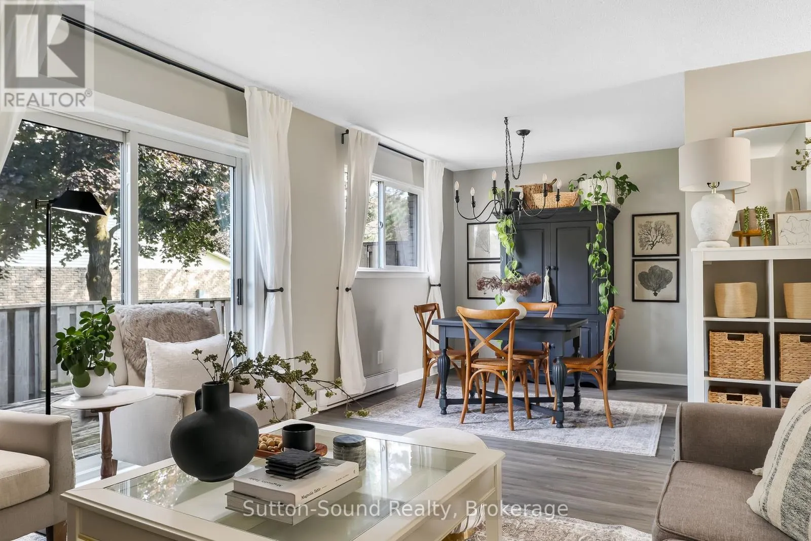 28 - 28 LAMSON CRESCENT N, #28