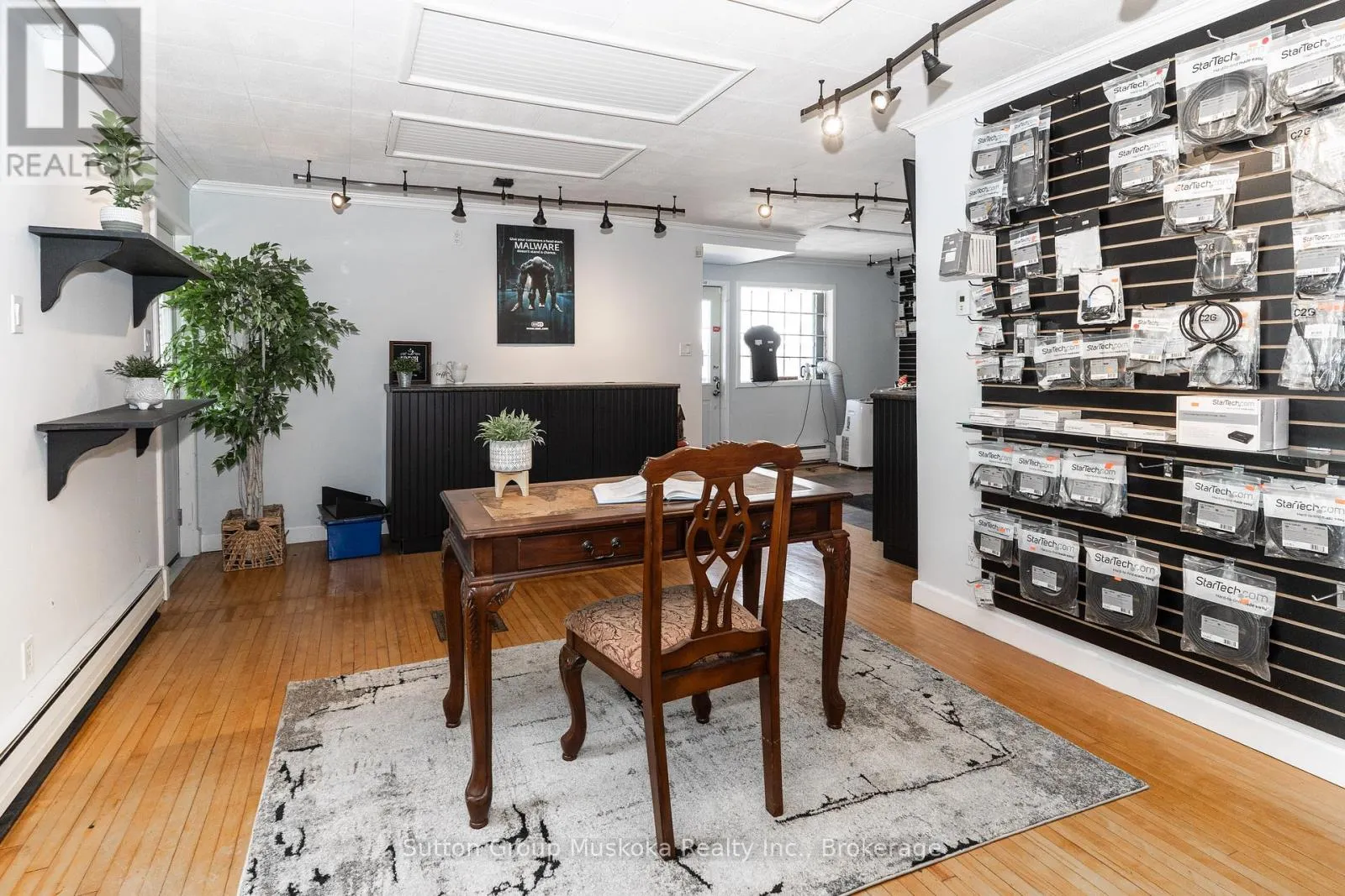 6 CHAFFEY STREET