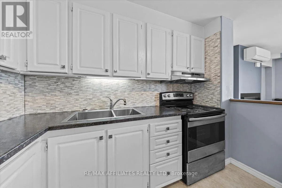 113 - 915 ELMSMERE ROAD