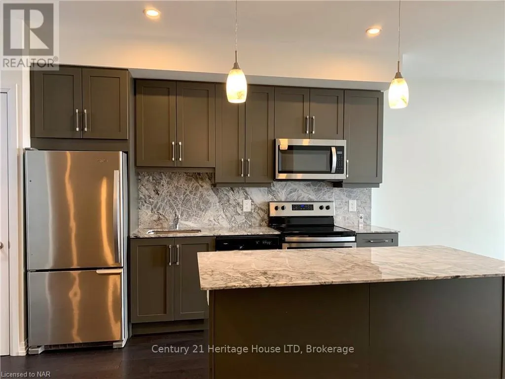 716 - 7711 GREEN VISTA GATE, #716