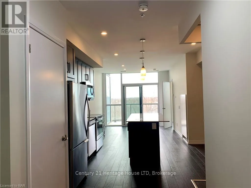 716 - 7711 GREEN VISTA GATE, #716